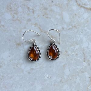 NWOT Sundance Drifting Dewdrops Earrings, Dark Yellow Citrine, Sterling Silver